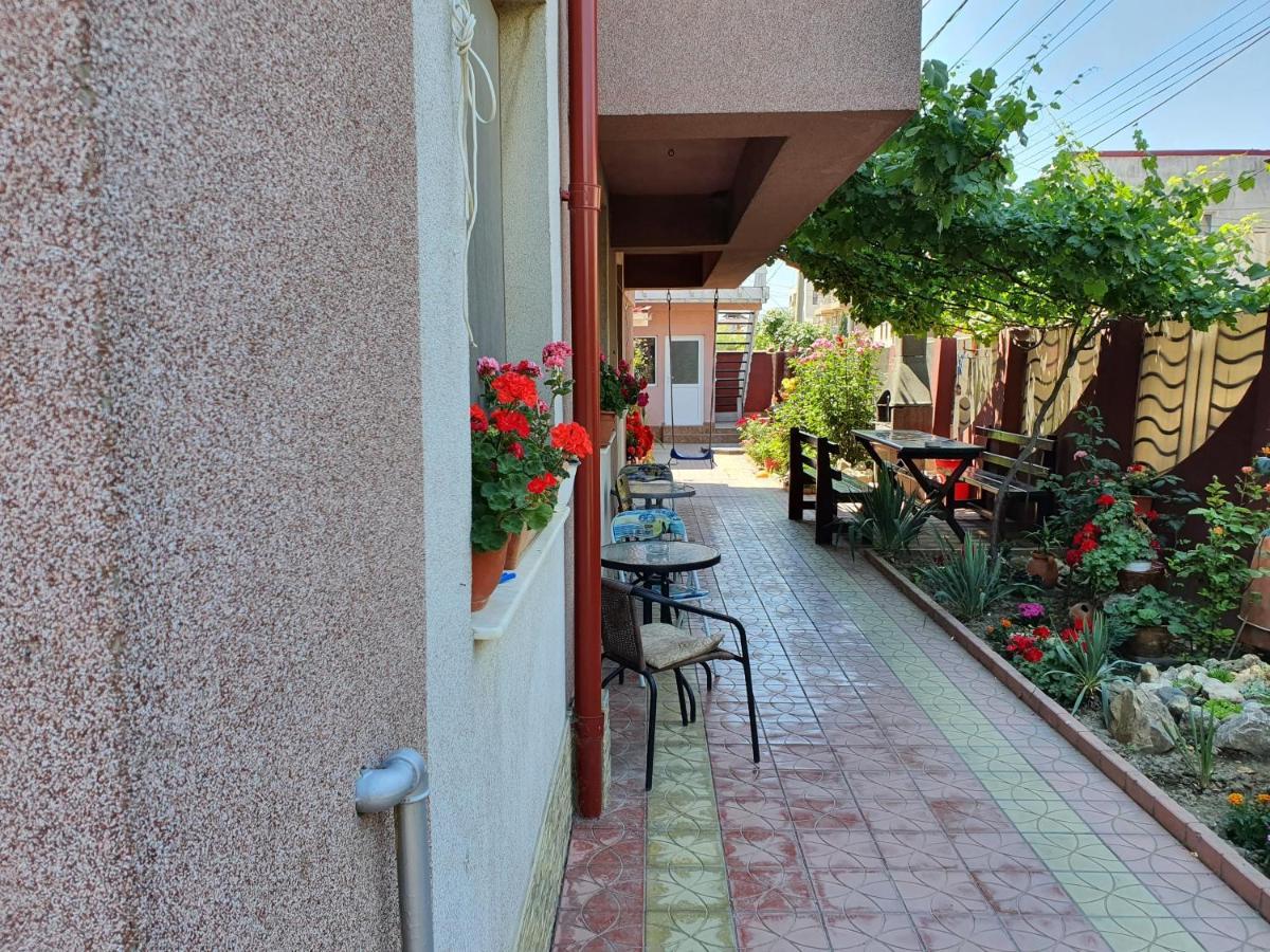 Casa Ultraviolet Hotel Navodari Luaran gambar