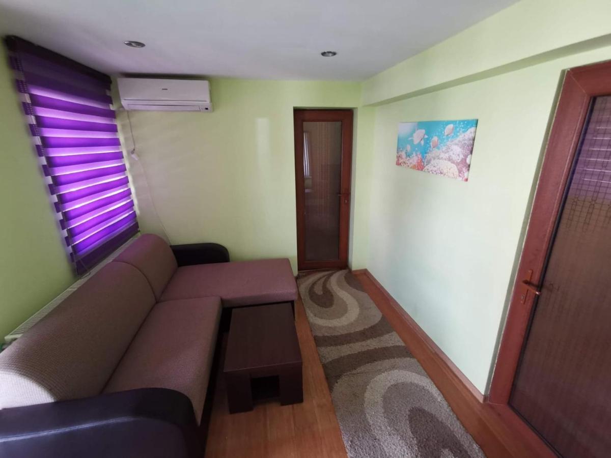 Casa Ultraviolet Hotel Navodari Luaran gambar